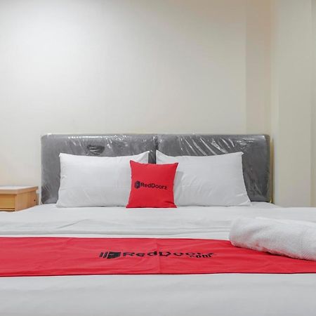 Reddoorz @ Jalan Biak Roxy Jakarta Luaran gambar