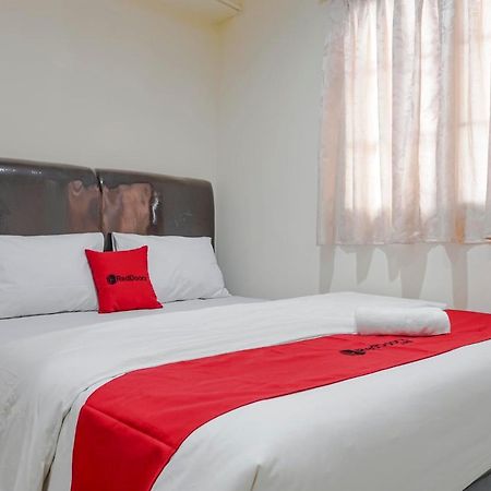 Reddoorz @ Jalan Biak Roxy Jakarta Luaran gambar